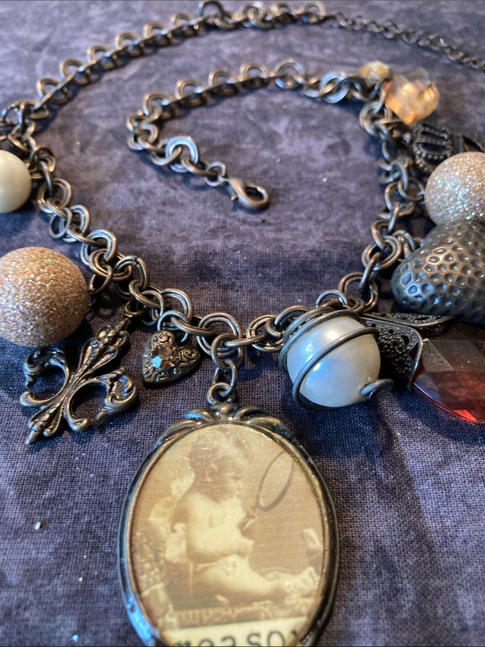 Vintage-Inspired Picture Frame & Charm Necklace in Antique and Cream